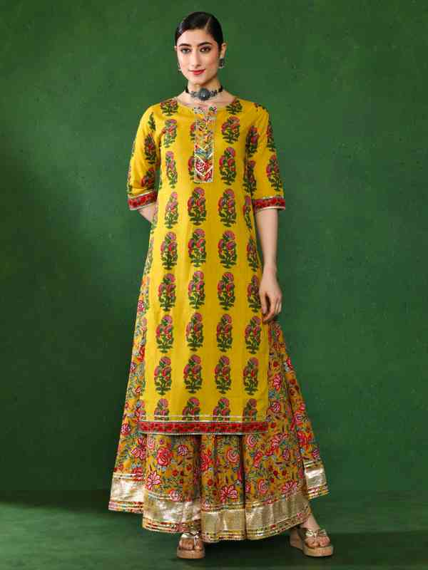Kurta with Skirt in Nepal